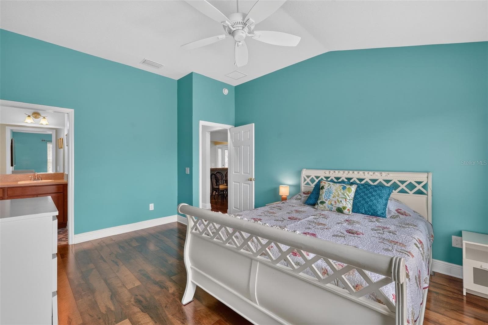 Single Family Residence at 476 ISLAND HOUSE PATH, THE VILLAGES, photo 17 of 36