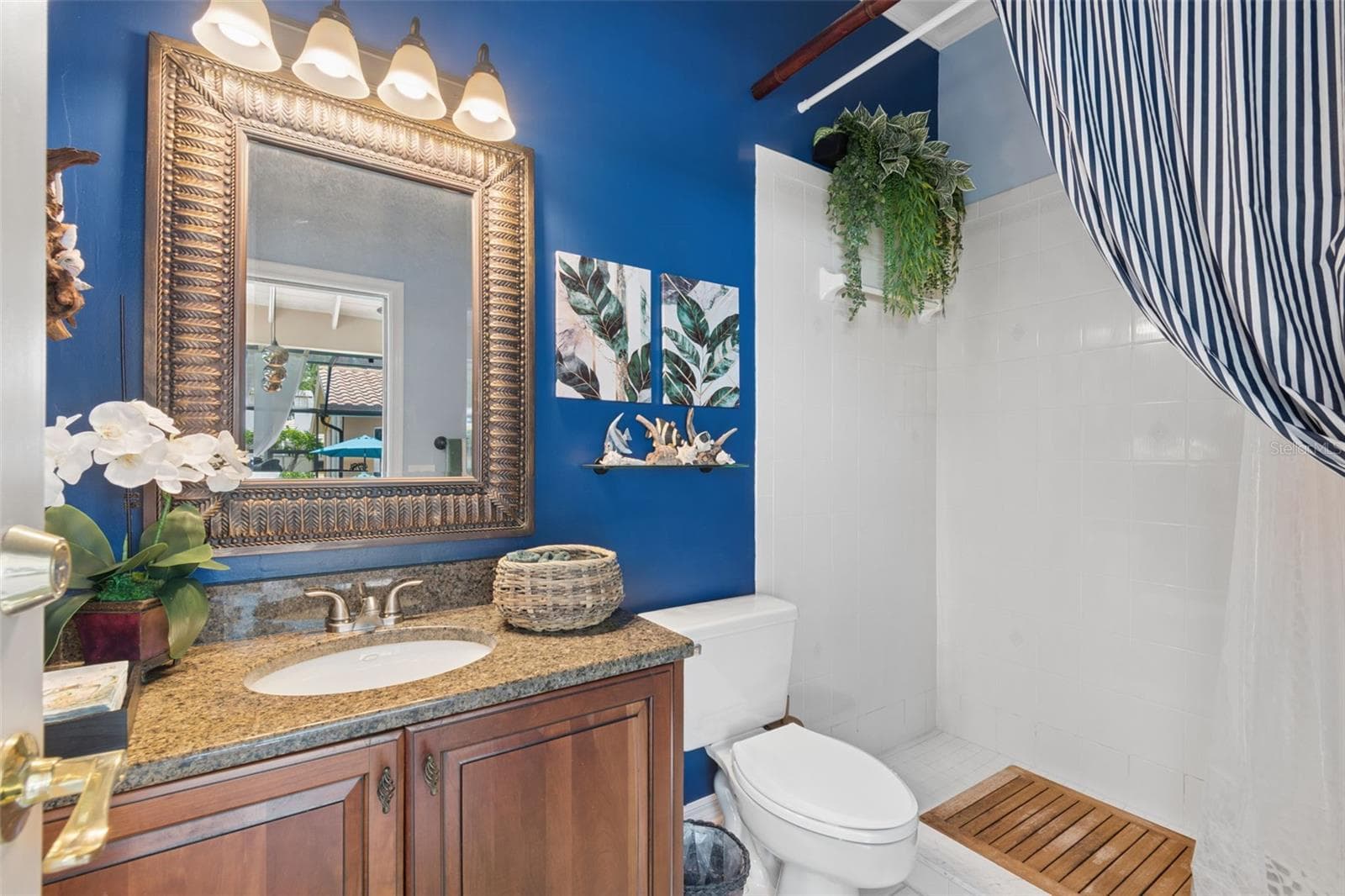 3rd bath/pool bath - 17714 GREY EAGLE RD, TAMPA