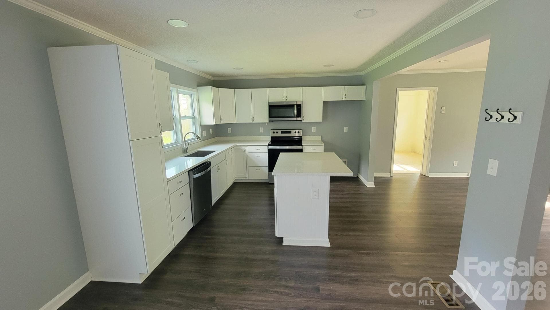 Single Family Residence at 228 Tot Dellinger Road, Cherryville, photo 10 of 22
