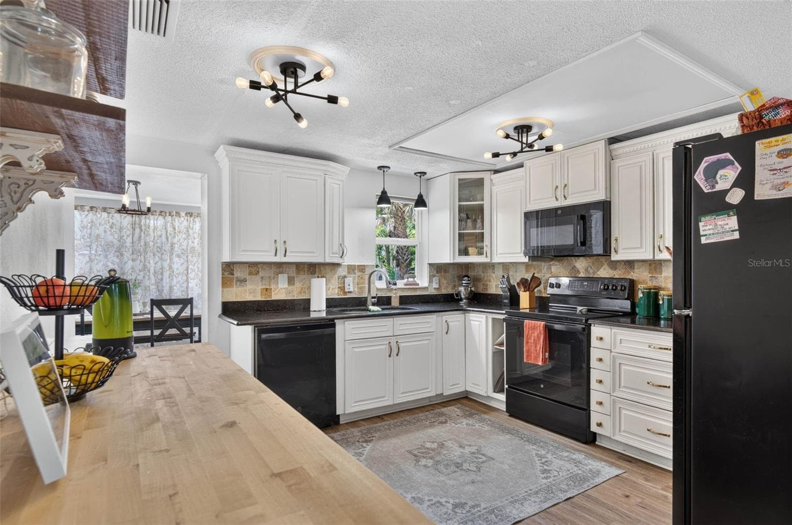 Single Family Residence at 7235 ASTOR DR, NEW PORT RICHEY, photo 8 of 33