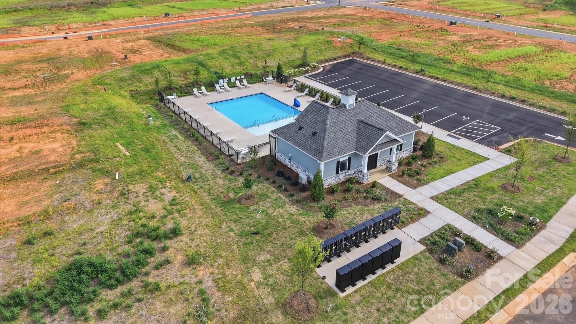 Amenities - Troutman