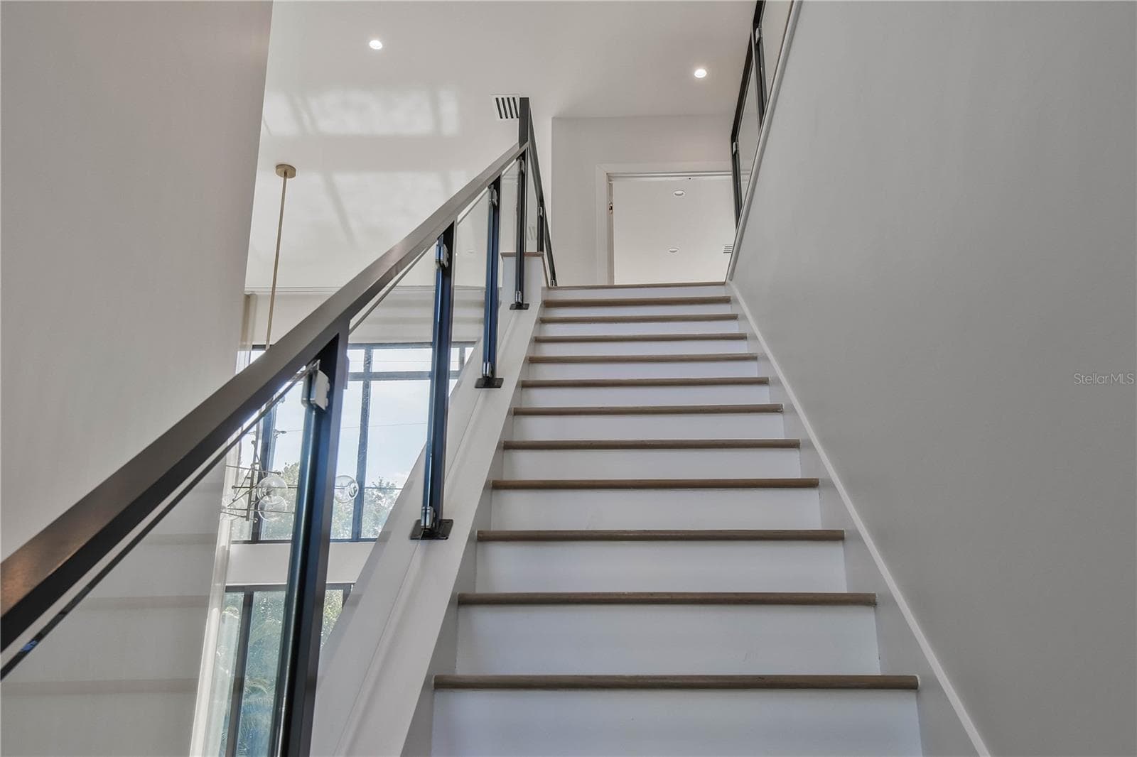 Single Family Residence at 1551 PASADENA DR, DUNEDIN, photo 28 of 54