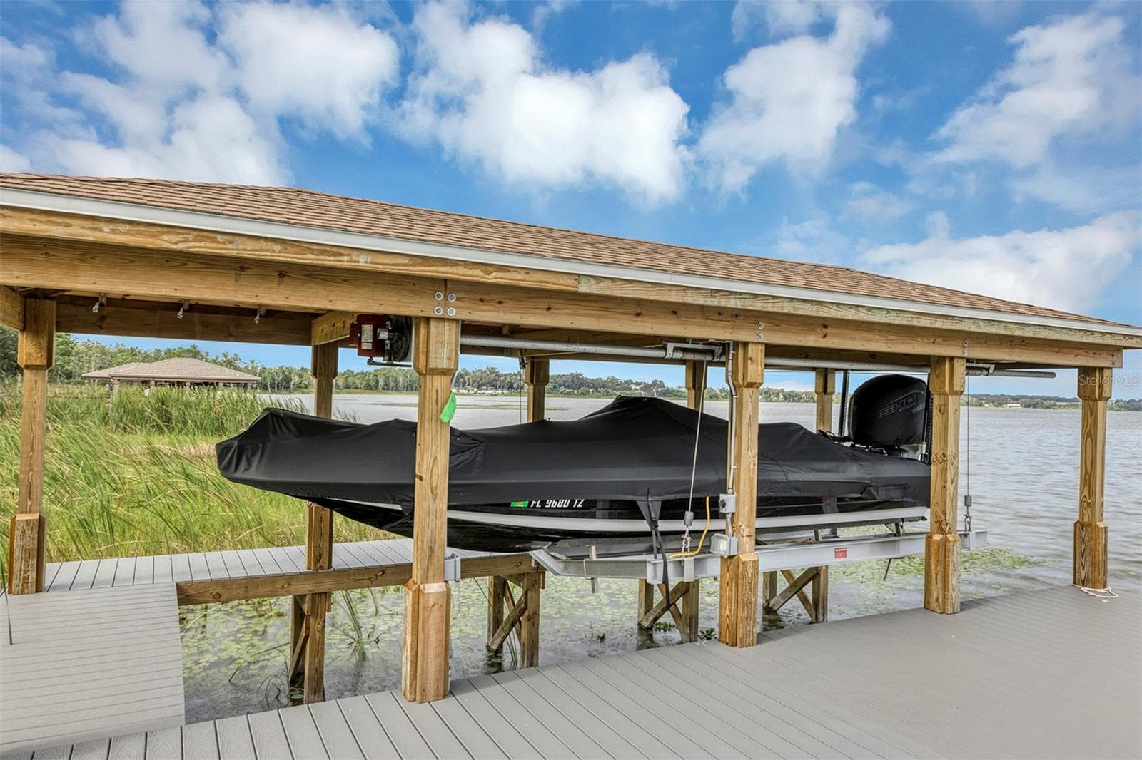 Boat Lift - 1112 HULL ISLAND DR, OAKLAND
