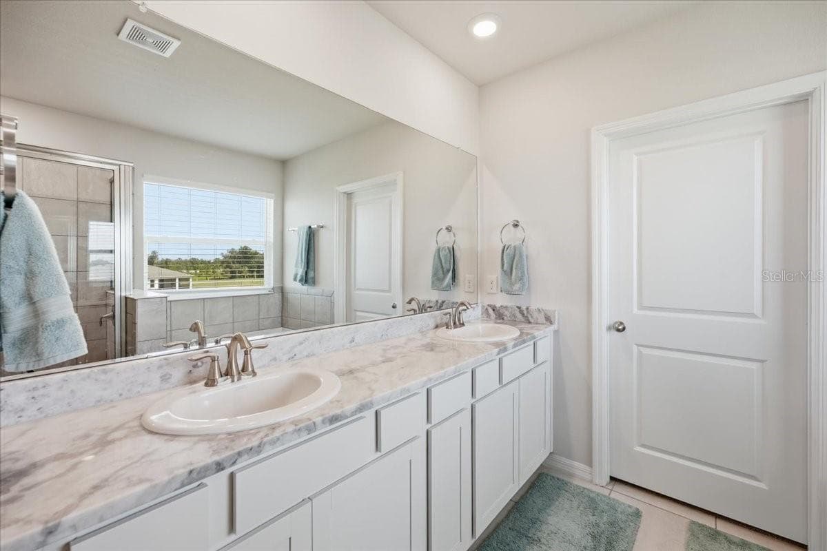 Single Family Residence at 16018 6TH AVE E, BRADENTON, photo 24 of 45