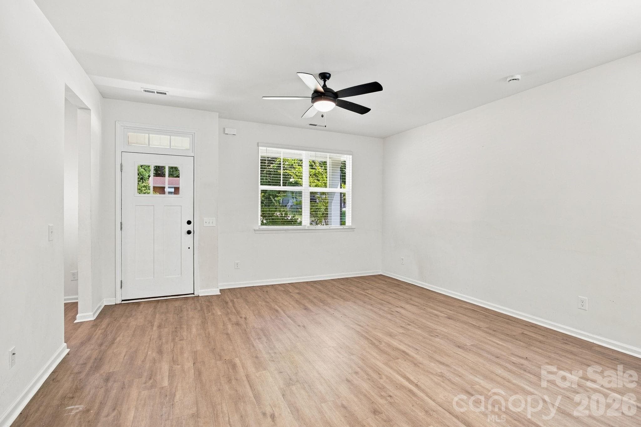 Single Family Residence at 1812 Purser Drive, Charlotte, photo 5 of 38