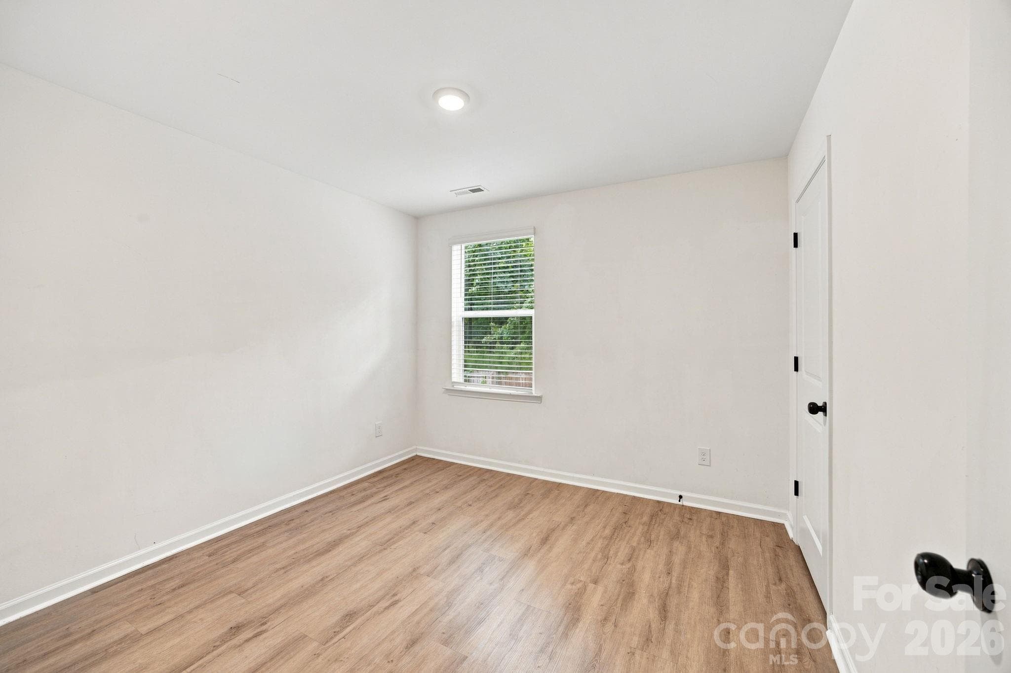 Single Family Residence at 1812 Purser Drive, Charlotte, photo 19 of 38