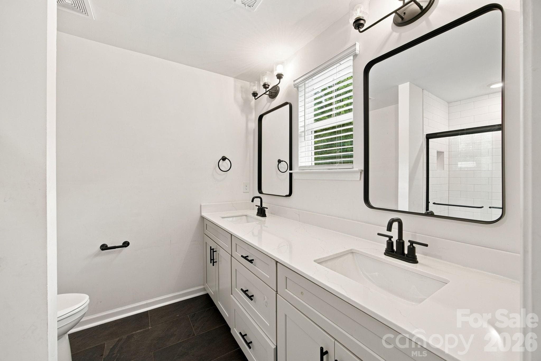 Single Family Residence at 1812 Purser Drive, Charlotte, photo 24 of 38