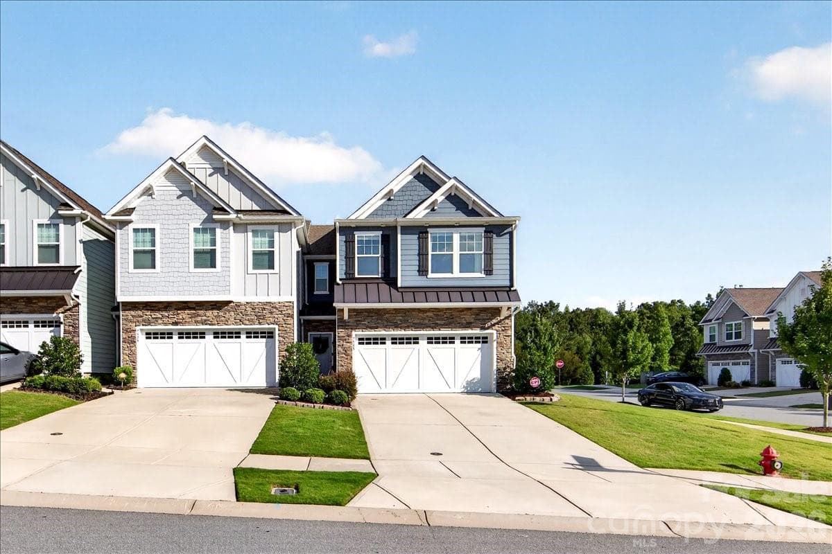 7585 Heartsfield - 7585 Hartsfield Drive, Lancaster