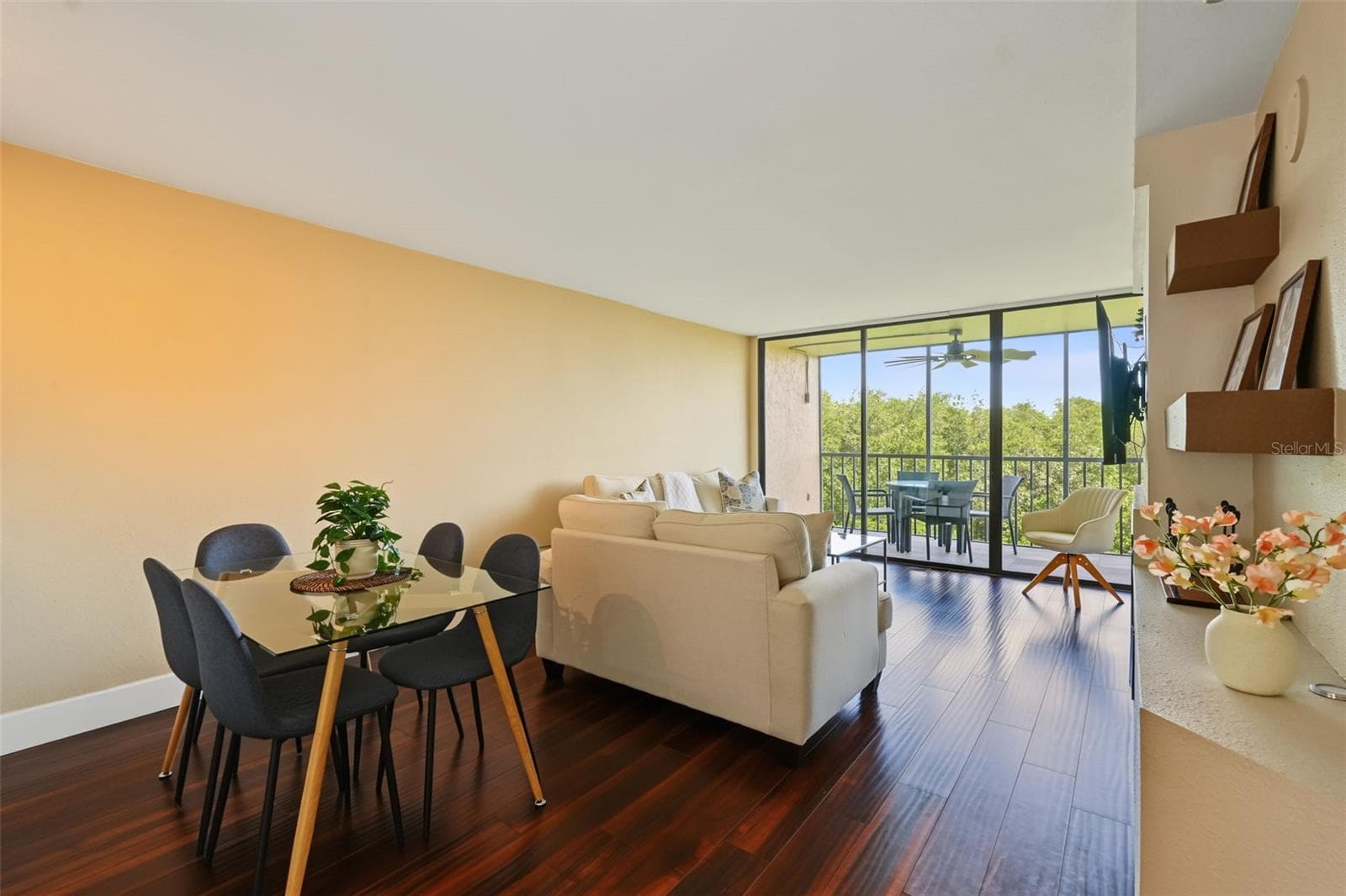 Condominium at 900 COVE CAY DR #2B, CLEARWATER, photo 22 of 59