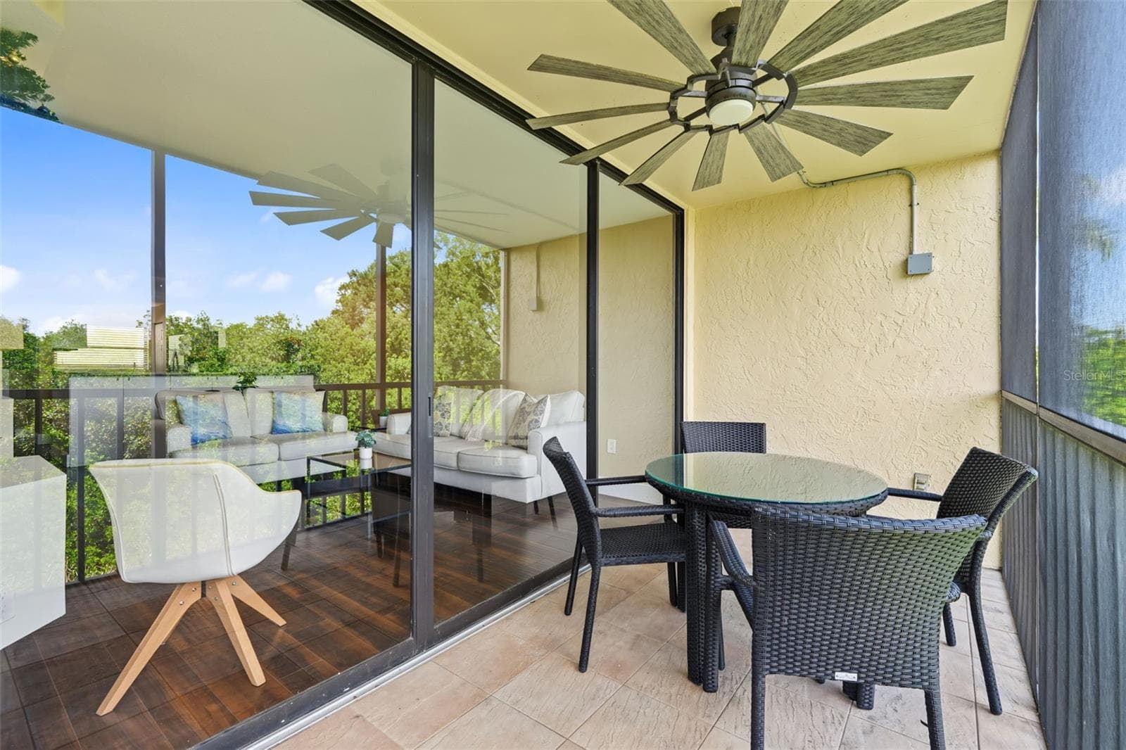 Condominium at 900 COVE CAY DR #2B, CLEARWATER, photo 47 of 59
