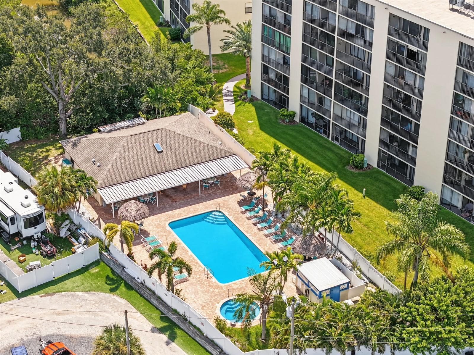 Condominium at 900 COVE CAY DR #2B, CLEARWATER, photo 58 of 59