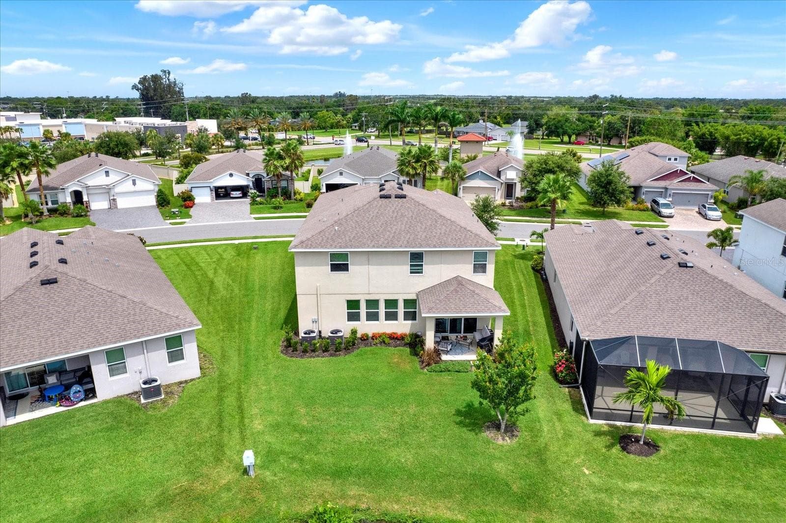 Single Family Residence at 6723 DEVESTA LOOP, PALMETTO, photo 7 of 37