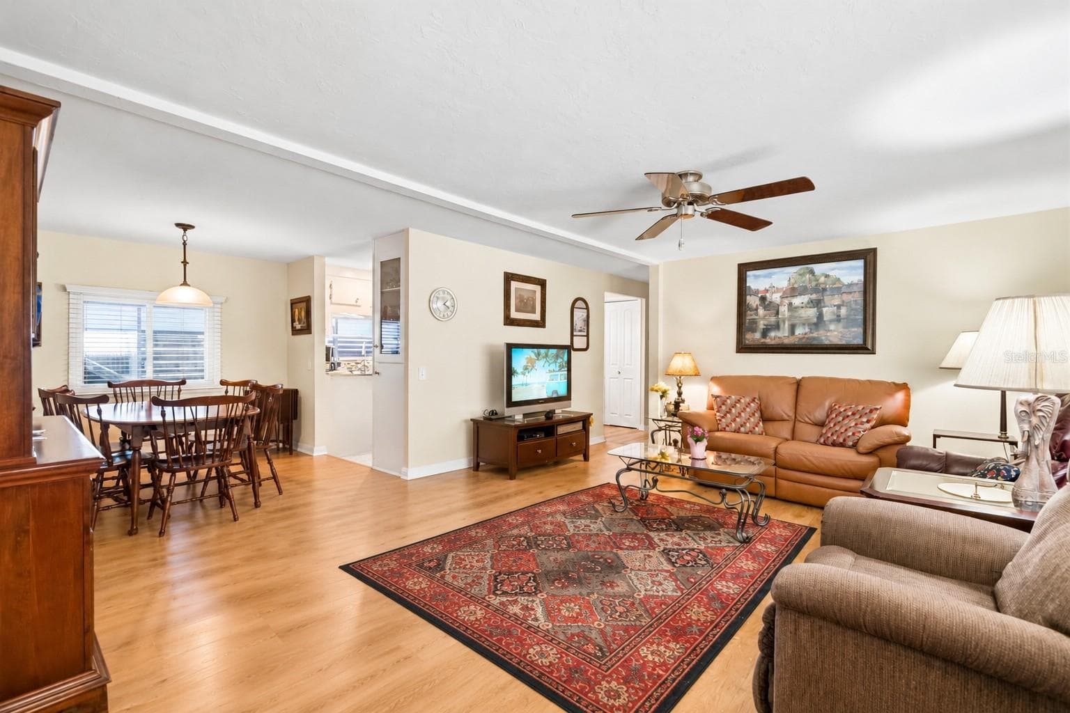 Living Room - 5509 BERMUDA CT, BRADENTON