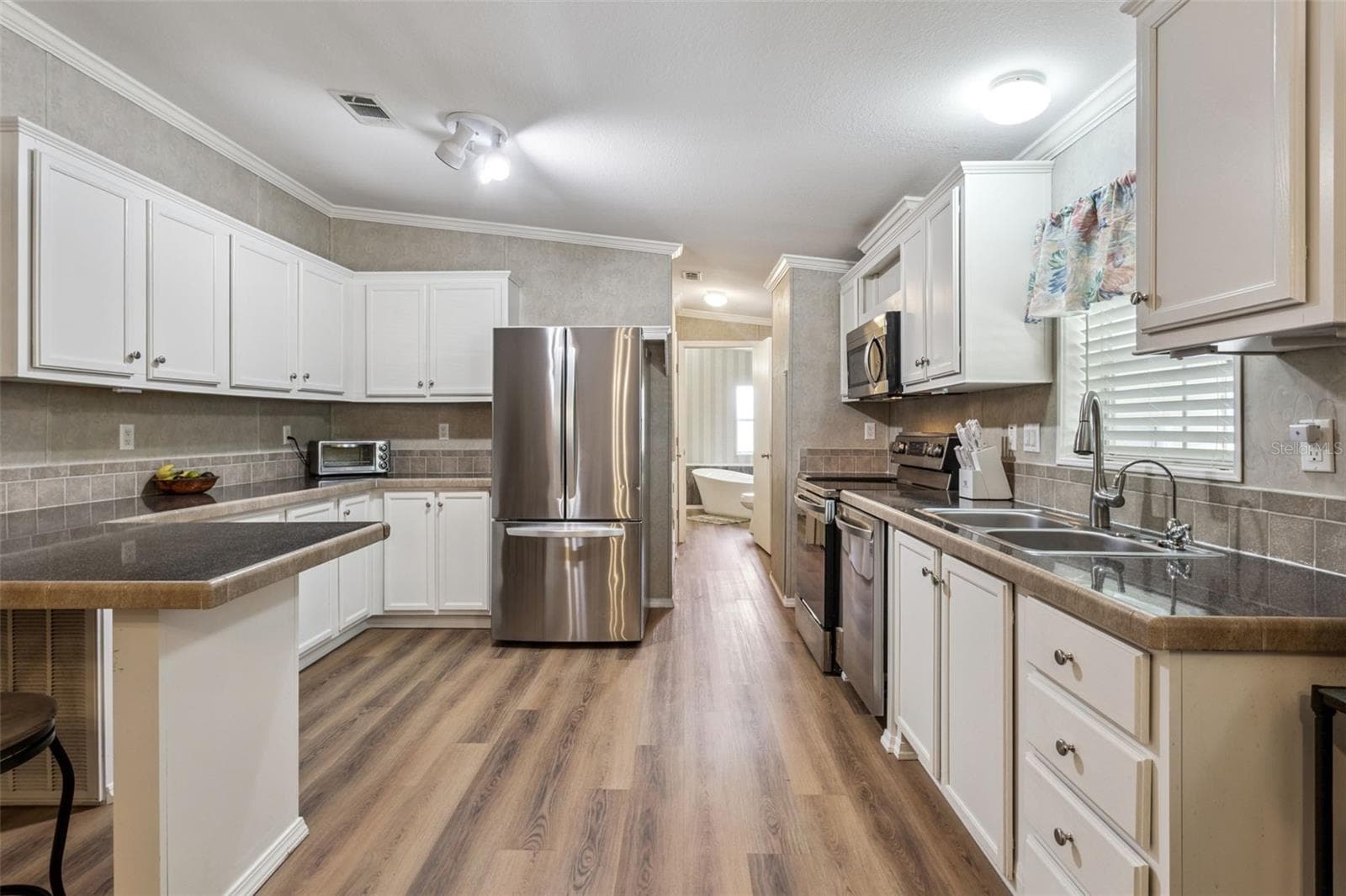 Manufactured Home at 14019 ROYAL FERN WAY, ASTATULA, photo 2 of 50