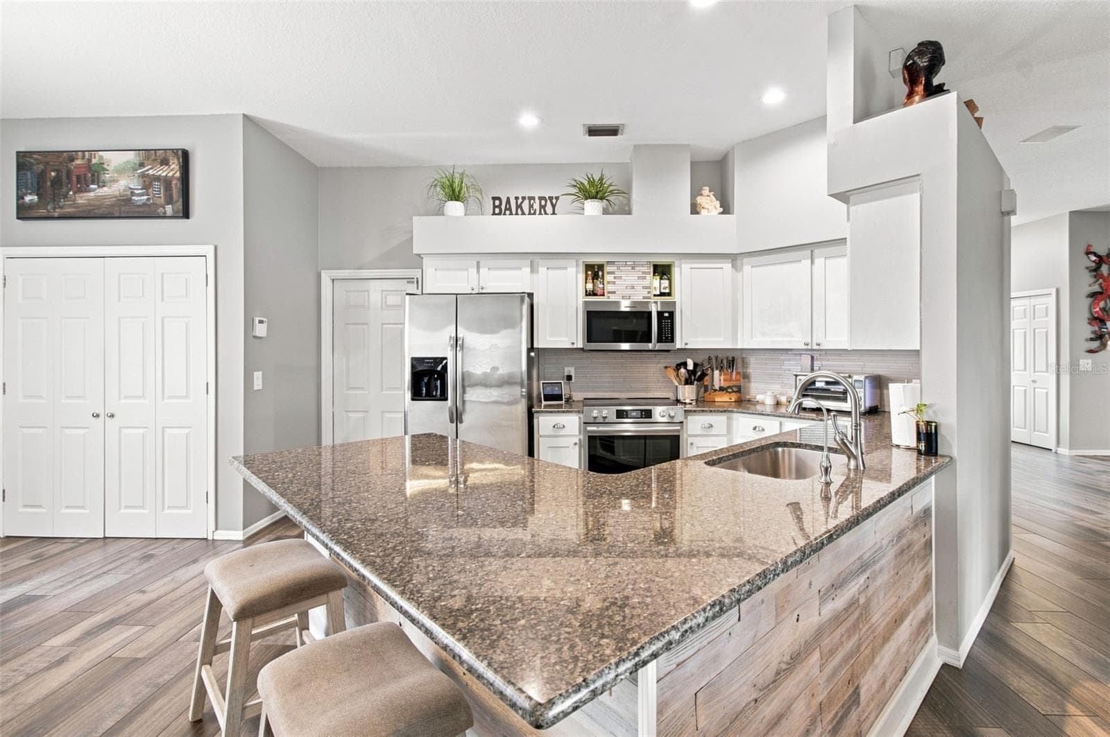 Single Family Residence at 2244 GROVELAND DR, LUTZ, photo 30 of 65