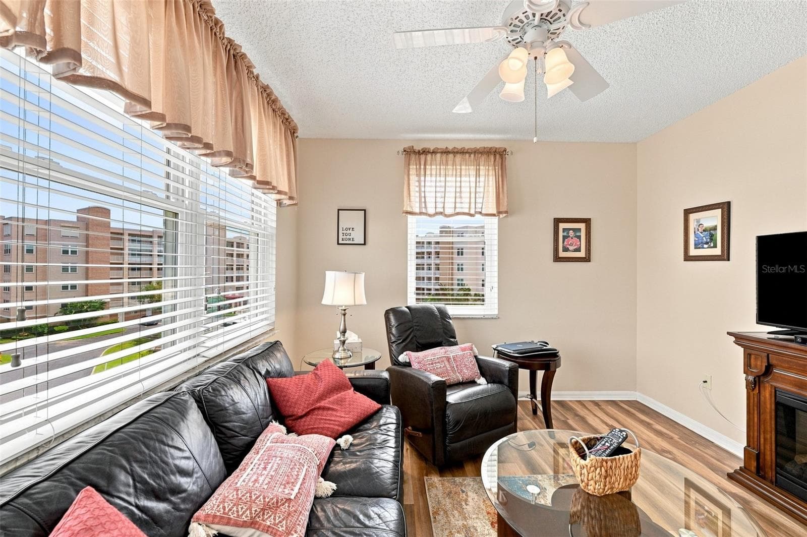 Condominium at 6450 SHORELINE DR #9306, SEMINOLE, photo 9 of 43