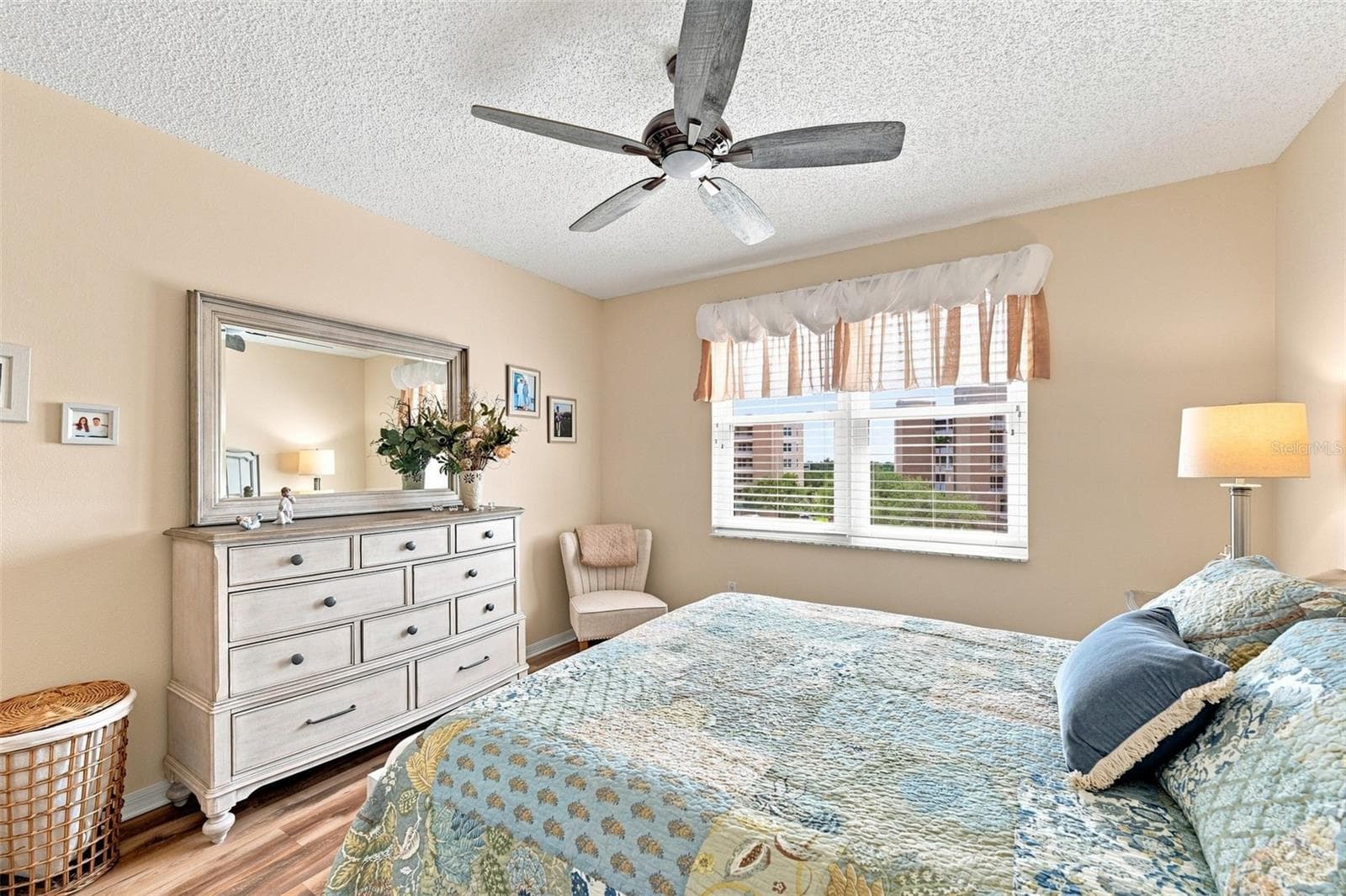 Condominium at 6450 SHORELINE DR #9306, SEMINOLE, photo 12 of 43