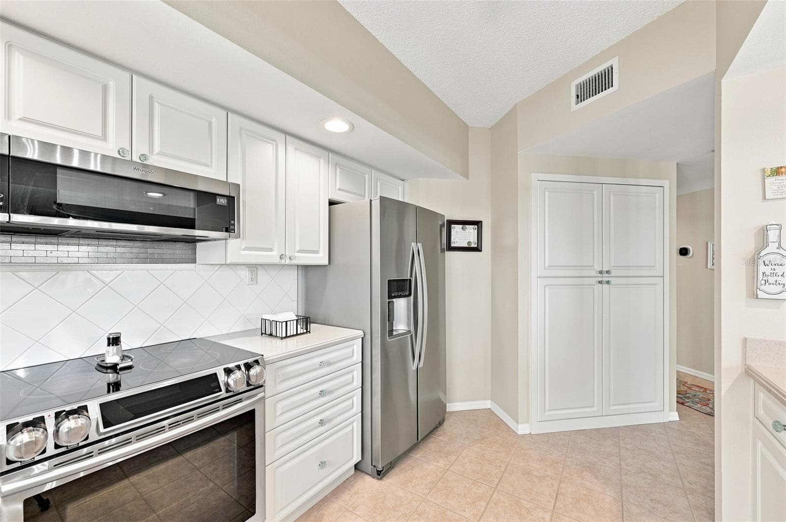 Condominium at 6450 SHORELINE DR #9306, SEMINOLE, photo 17 of 43