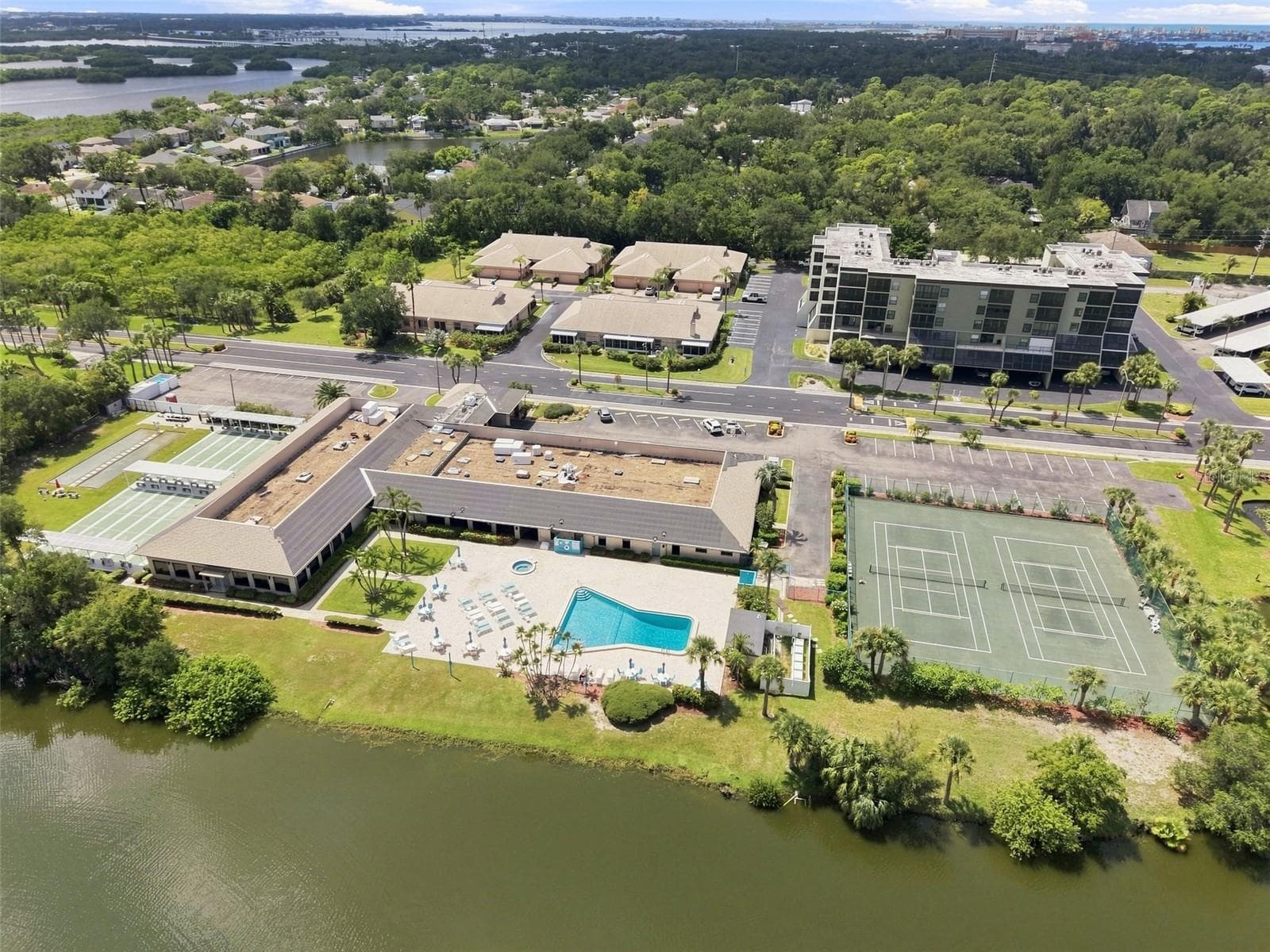Condominium at 6450 SHORELINE DR #9306, SEMINOLE, photo 40 of 43