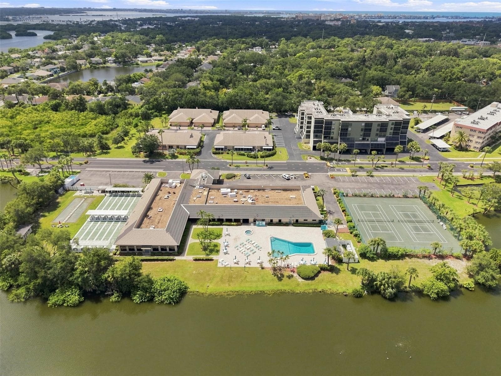 Condominium at 6450 SHORELINE DR #9306, SEMINOLE, photo 41 of 43