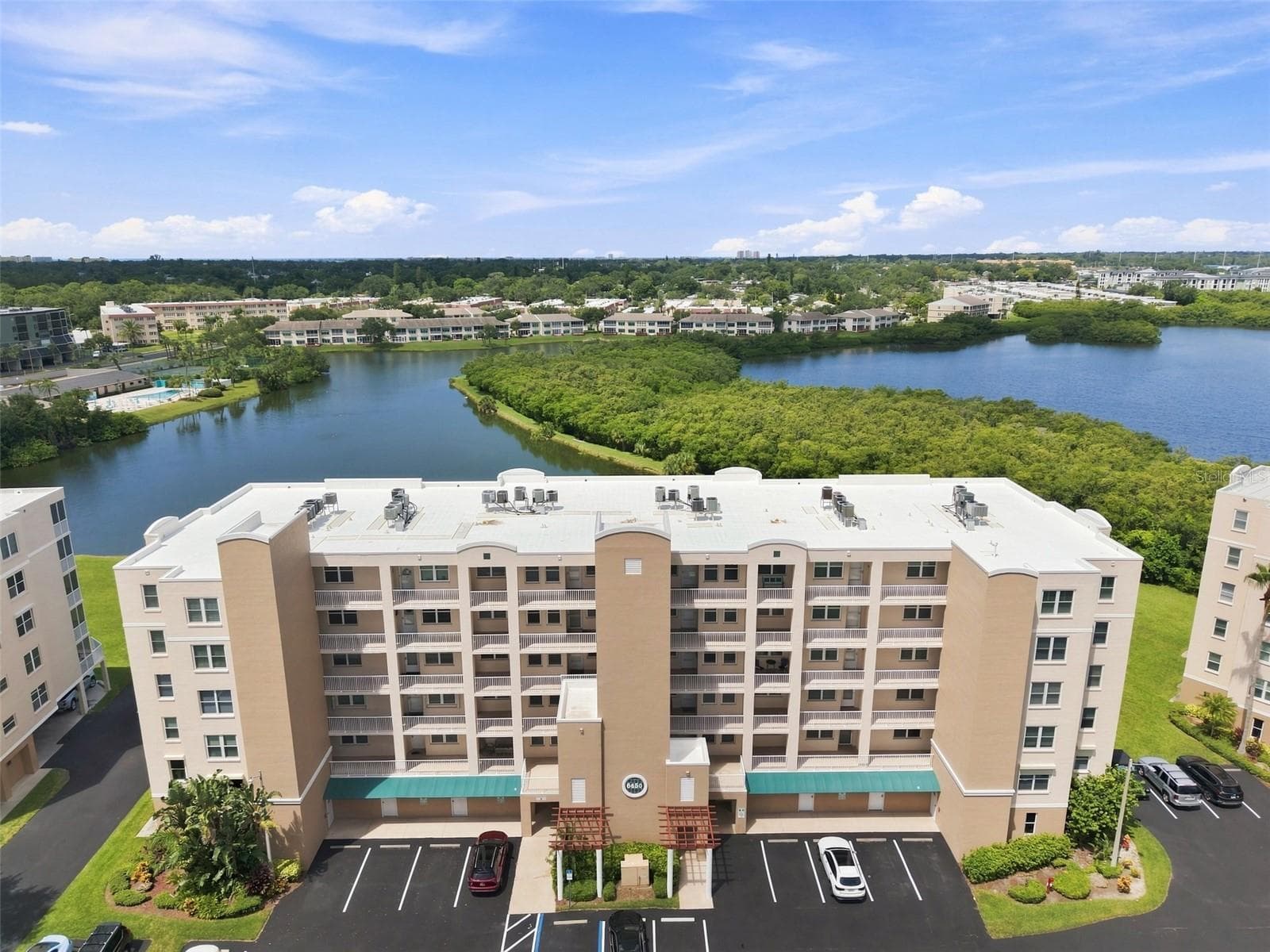 Condominium at 6450 SHORELINE DR #9306, SEMINOLE, photo 42 of 43