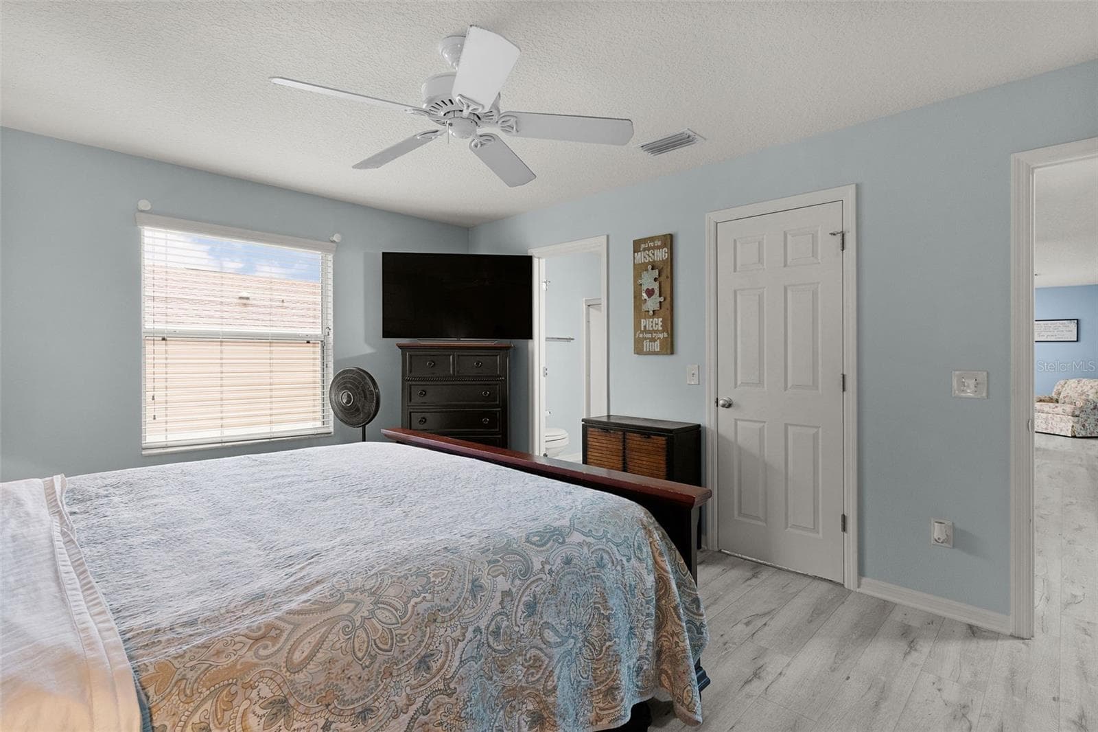 Single Family Residence at 371 ARBELLA LOOP, THE VILLAGES, photo 24 of 34