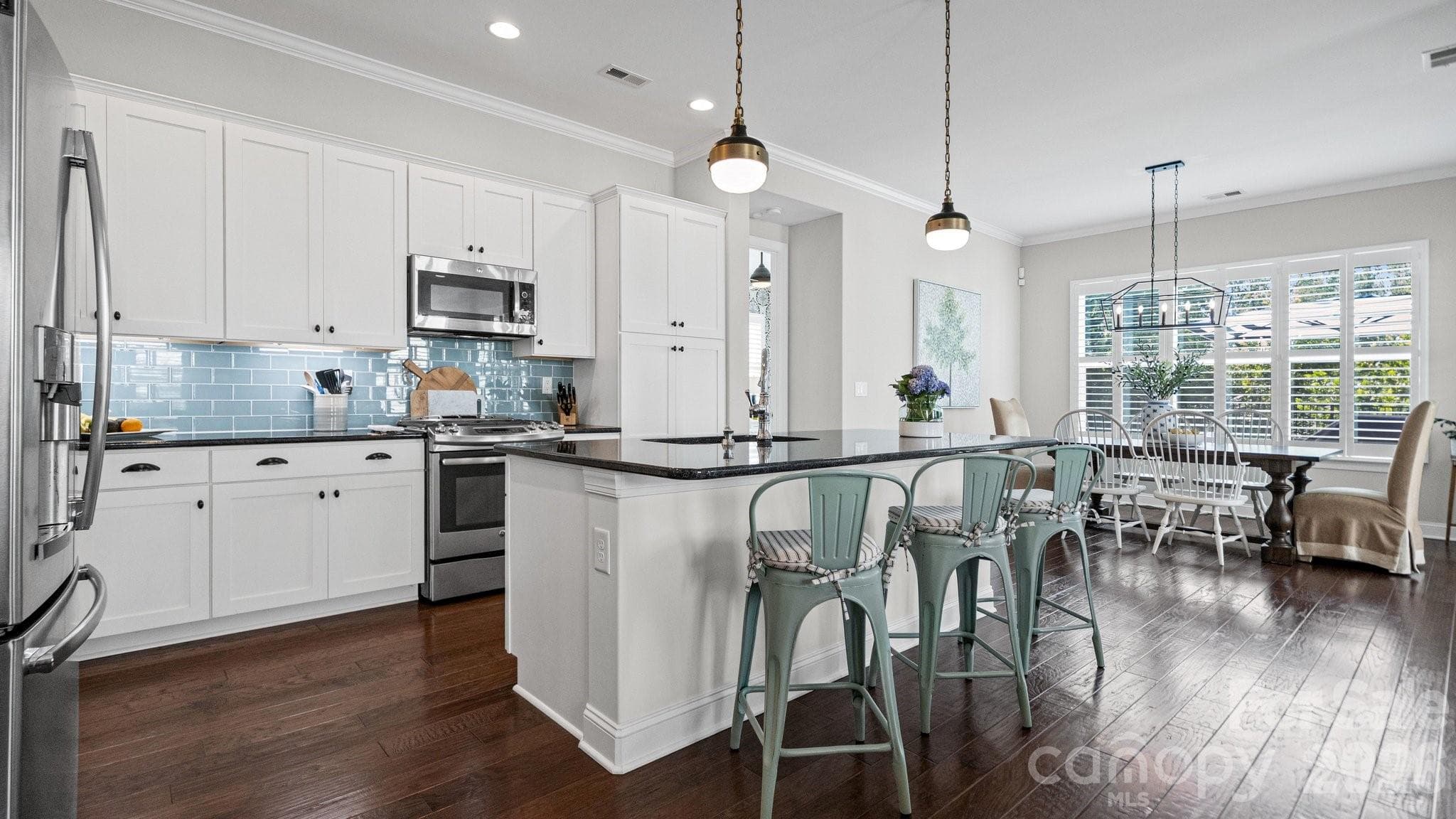 Single Family Residence at 420 Granite Lake Court, Denver, photo 13 of 48