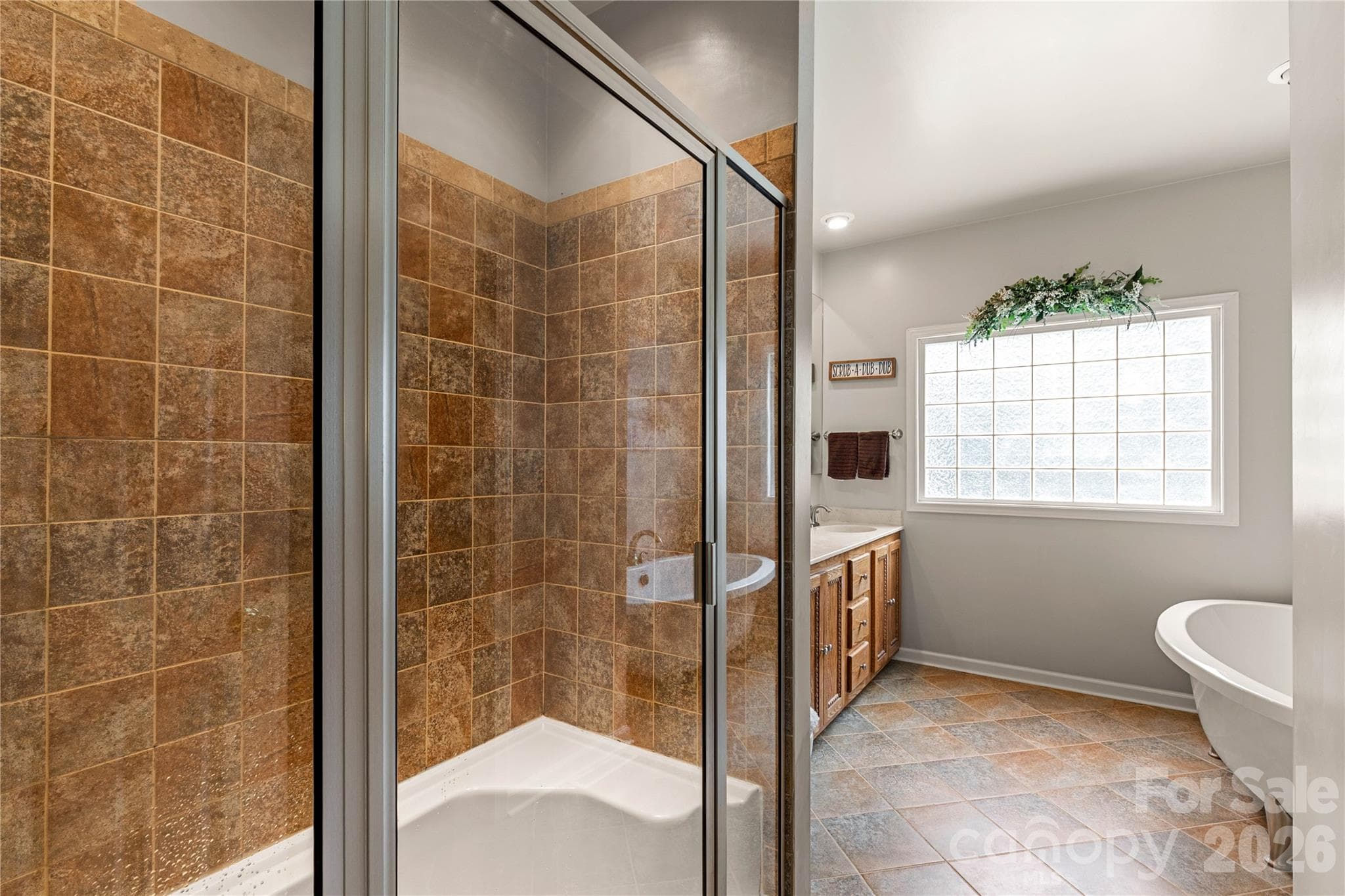 Tiled Primary Shower - 901 Clover Park Drive, Clover