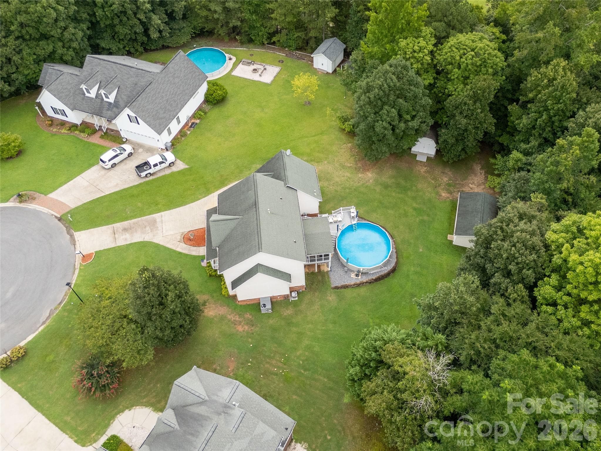 Cul-de-sac Aerial - 901 Clover Park Drive, Clover