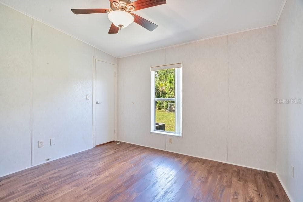 Manufactured Home at 585 OUTER DR, COCOA, photo 20 of 42