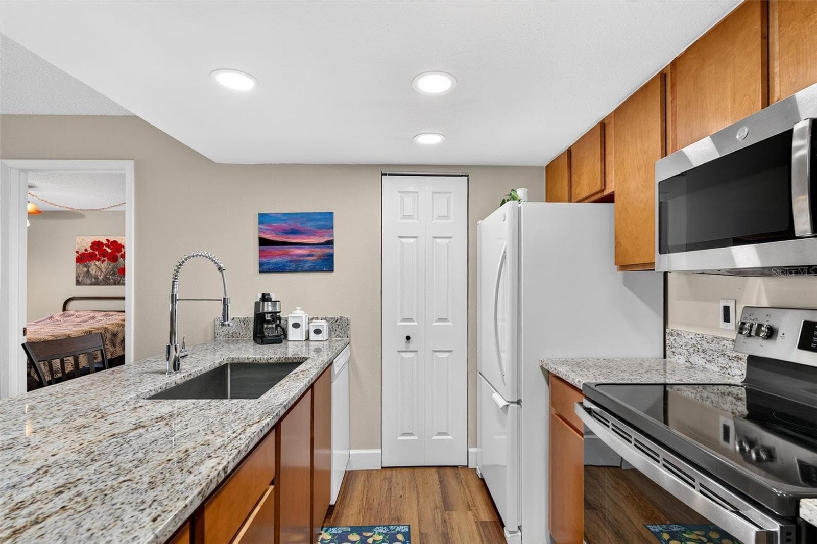 Condominium at 2721 72ND STREET CT W #2721, BRADENTON, photo 11 of 29