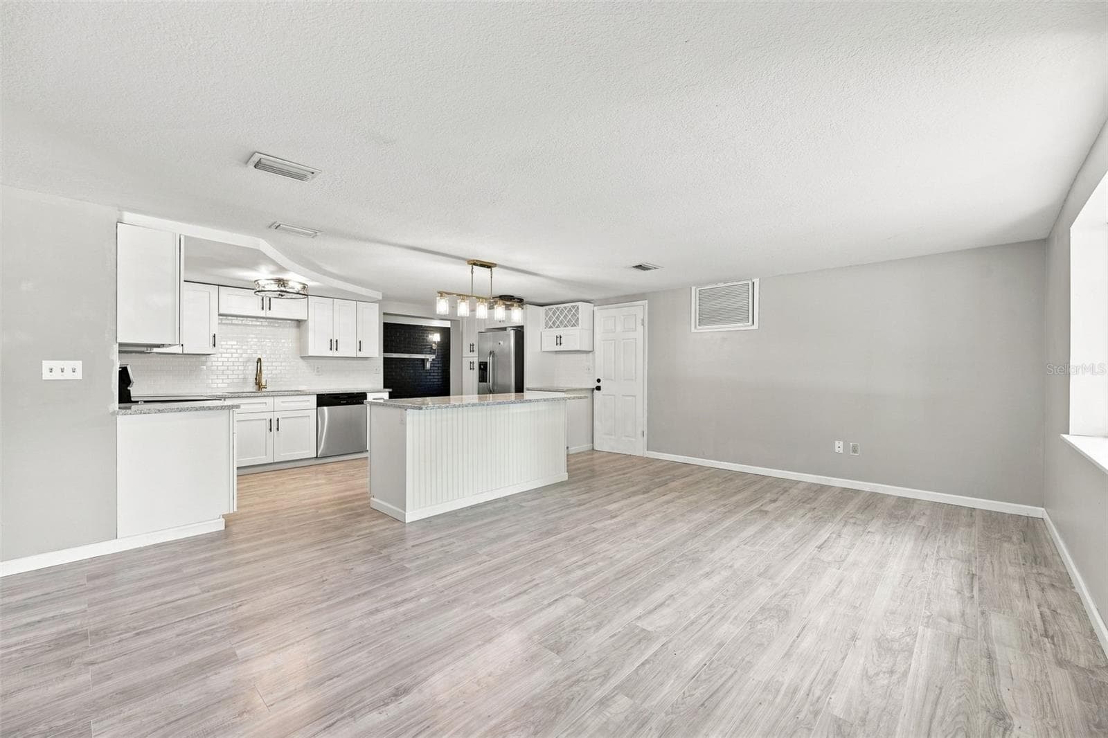 Living/Kitchen - 4025 STRATFIELD DR, NEW PORT RICHEY