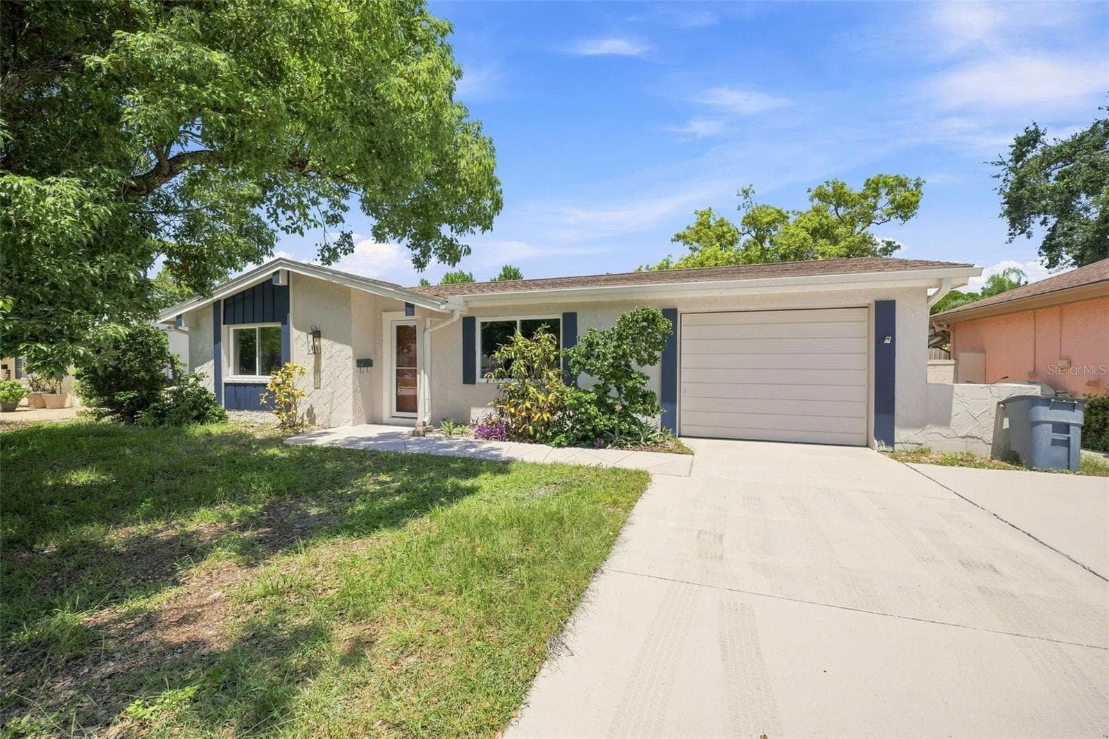 Front Exterior - 4025 STRATFIELD DR, NEW PORT RICHEY