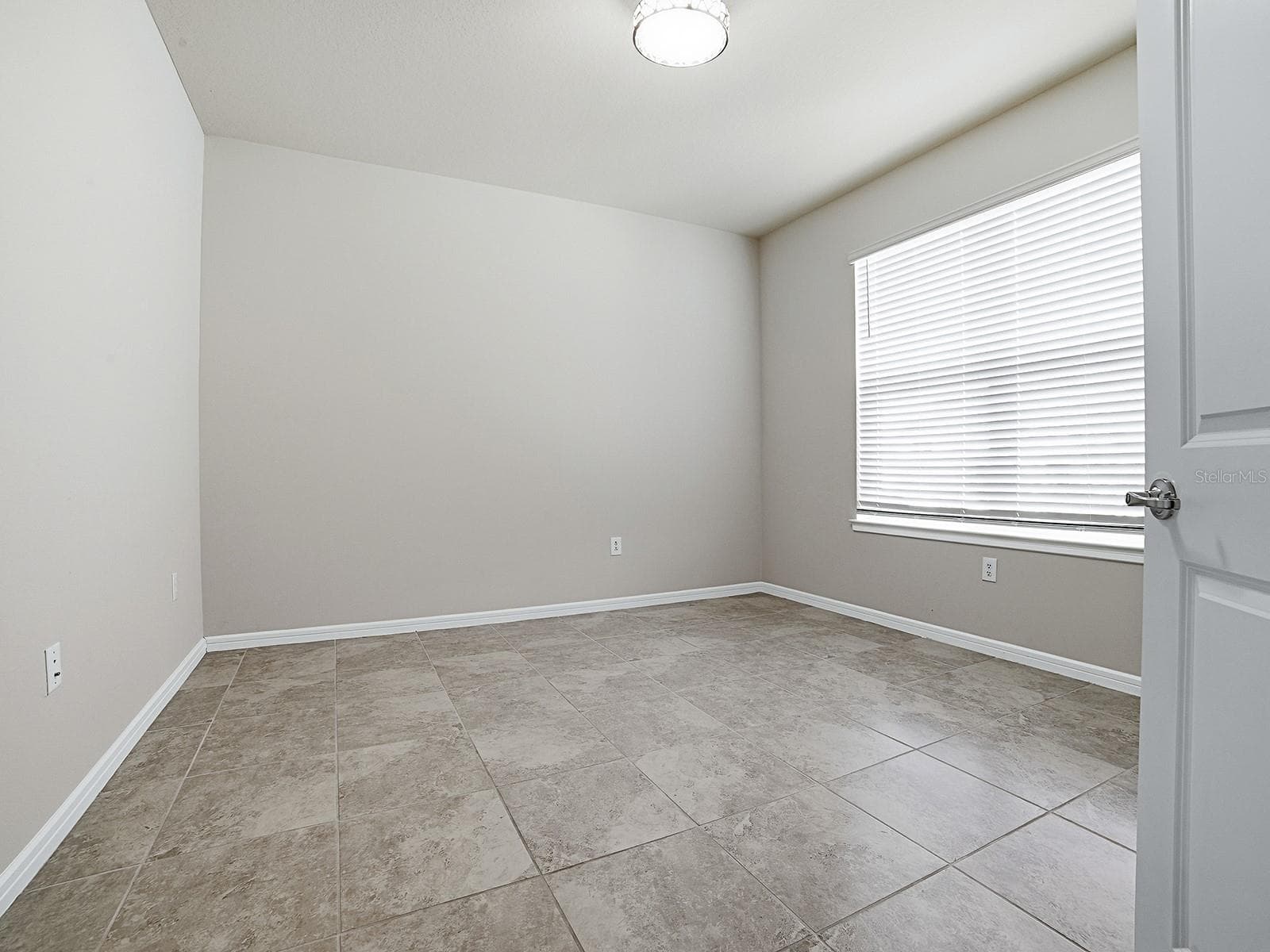 Single Family Residence at 7771 SYRACUSE DR, CLERMONT, photo 4 of 53