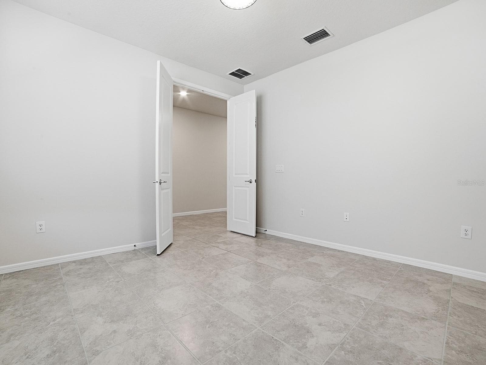 Single Family Residence at 7771 SYRACUSE DR, CLERMONT, photo 6 of 53