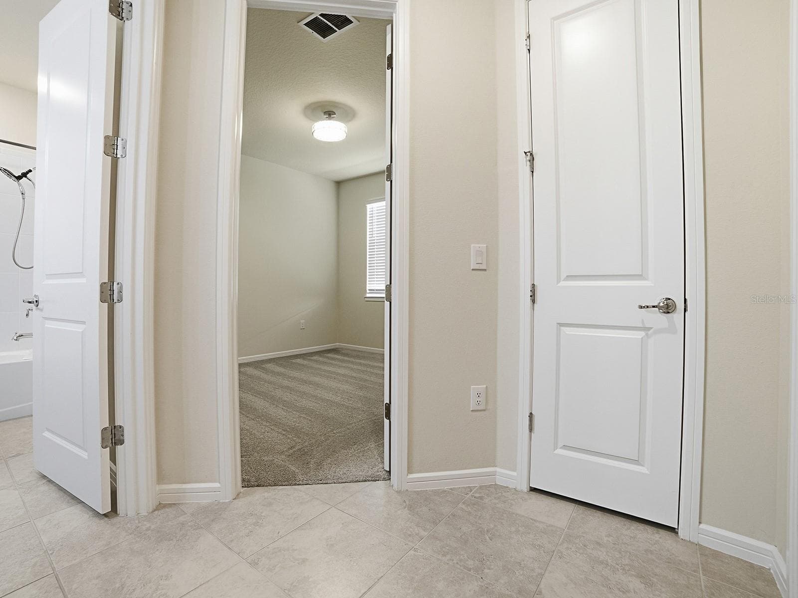 Single Family Residence at 7771 SYRACUSE DR, CLERMONT, photo 7 of 53