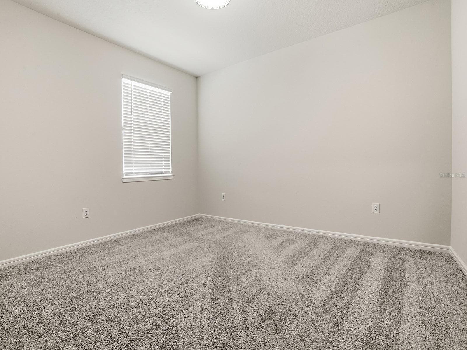 Single Family Residence at 7771 SYRACUSE DR, CLERMONT, photo 8 of 53