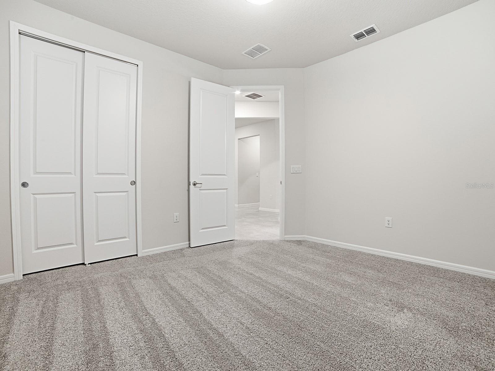 Single Family Residence at 7771 SYRACUSE DR, CLERMONT, photo 13 of 53
