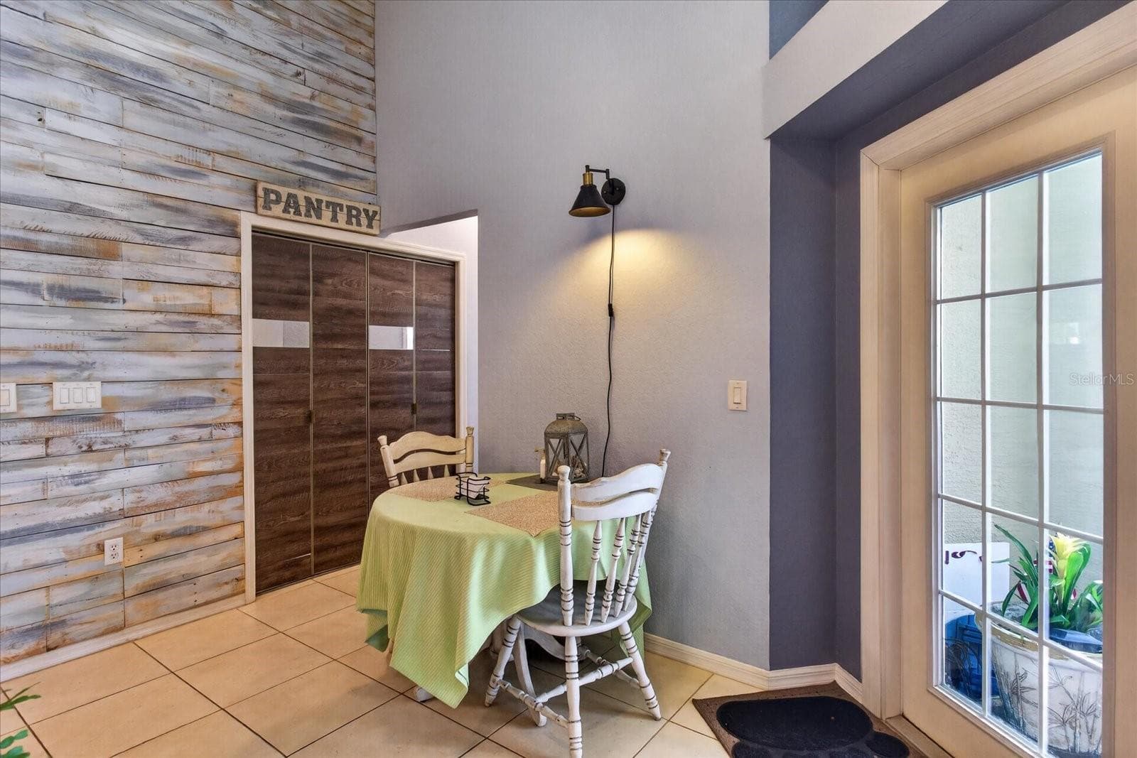 Single Family Residence at 8735 CRESCENT FOREST BLVD, NEW PORT RICHEY, photo 19 of 61