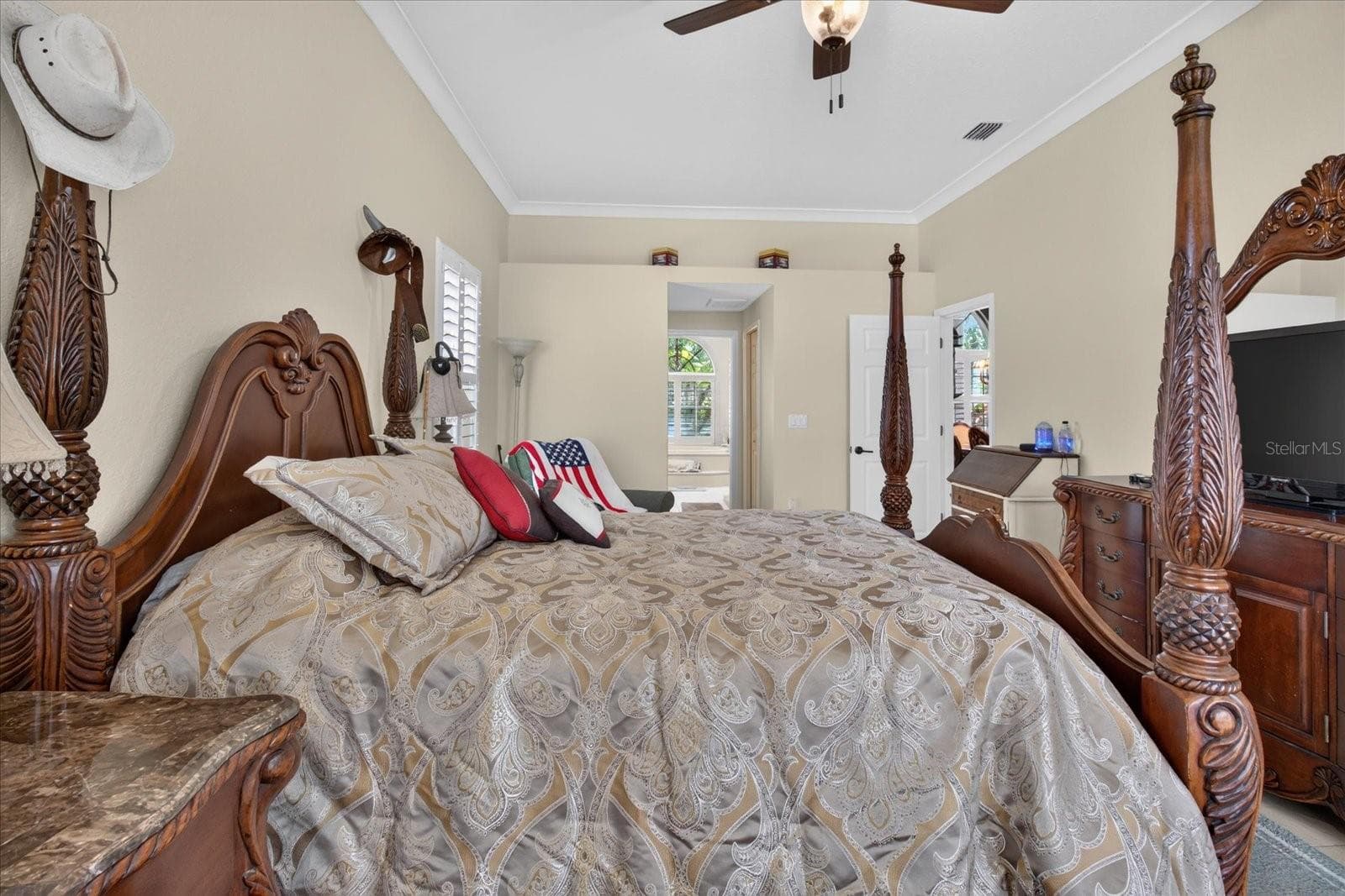 Single Family Residence at 8735 CRESCENT FOREST BLVD, NEW PORT RICHEY, photo 29 of 61