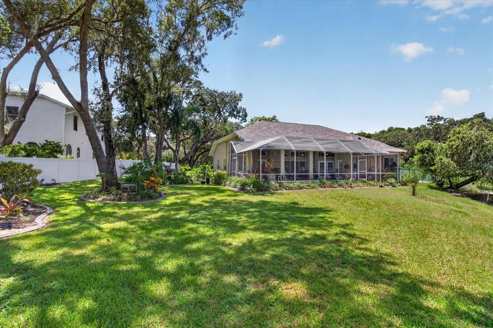 Single Family Residence at 8735 CRESCENT FOREST BLVD, NEW PORT RICHEY, photo 57 of 61