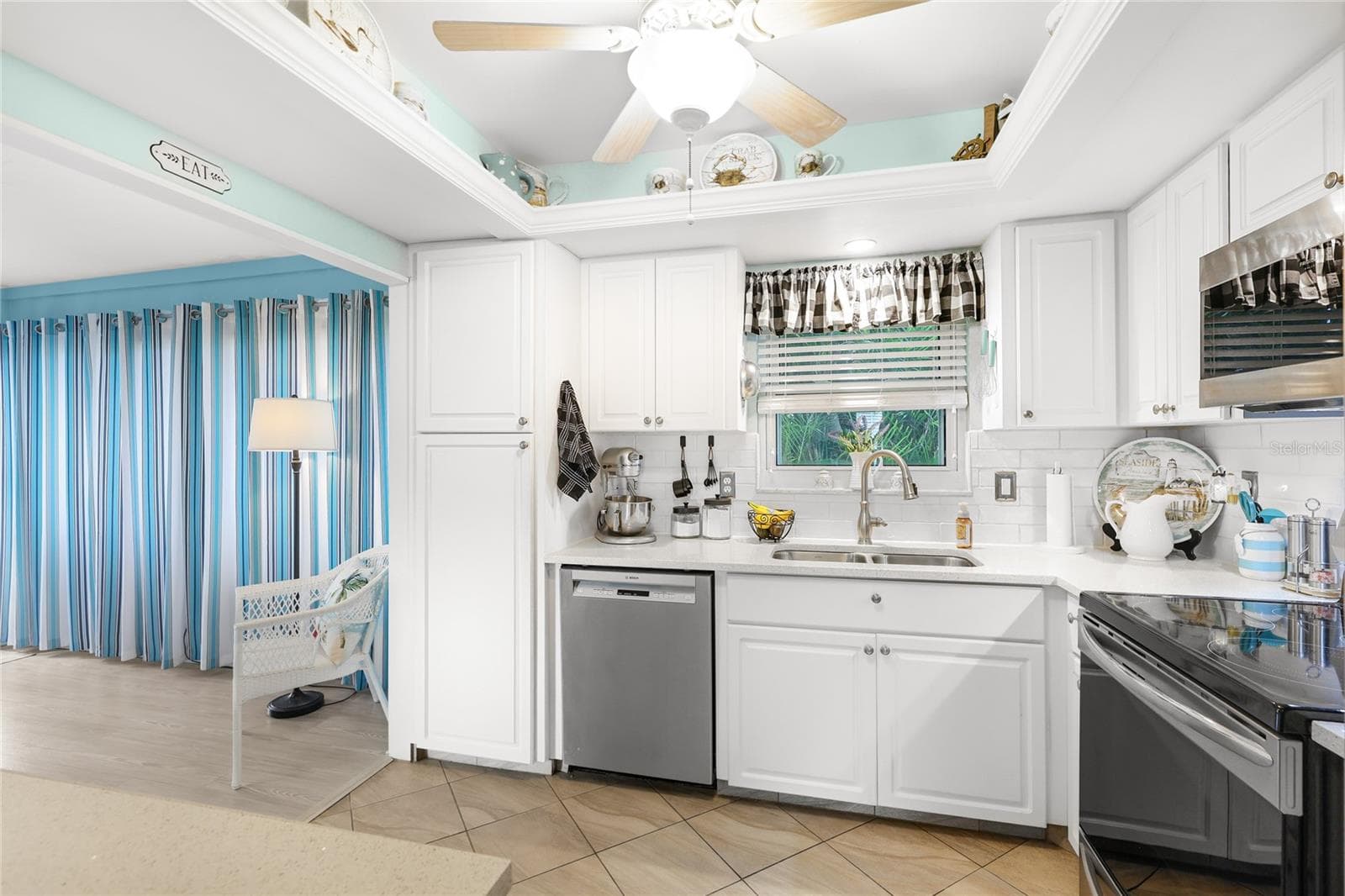 Villa at 2740 RIVERBLUFF PKWY #V107, SARASOTA, photo 11 of 48