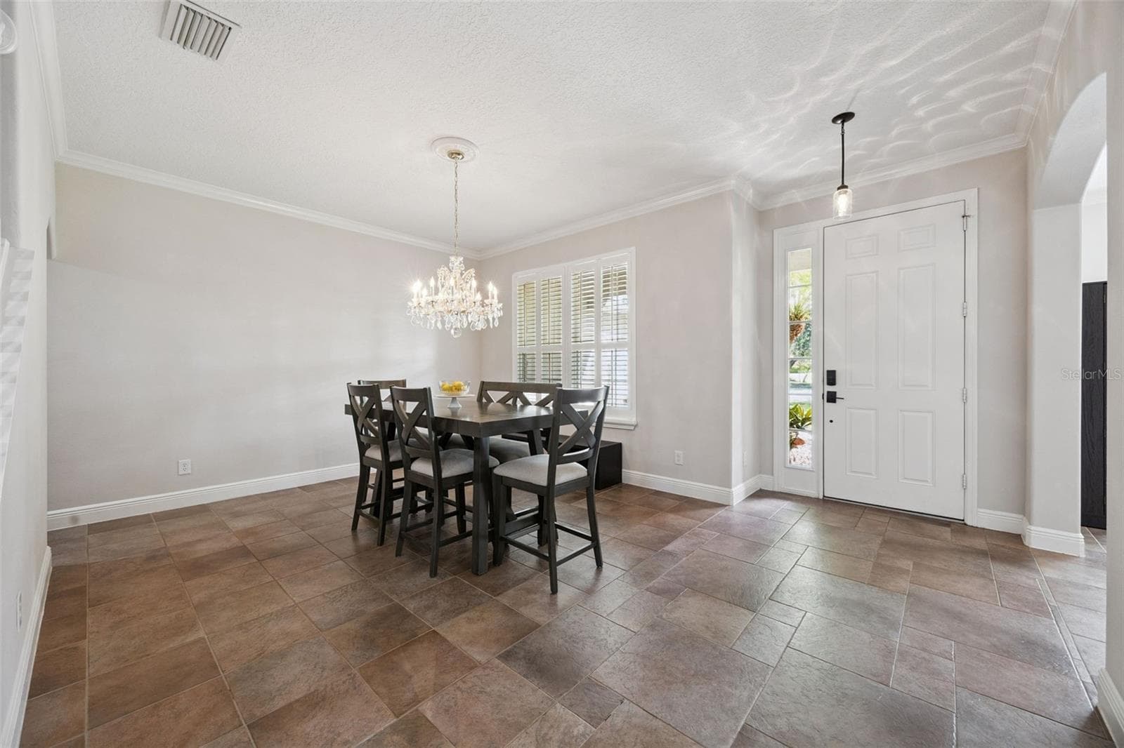 Single Family Residence at 32 CLEAR HARBOR CT, APOPKA, photo 6 of 57