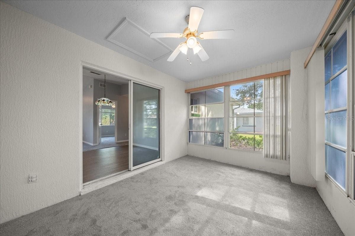screened porch - 9912 SW 61ST CT, OCALA