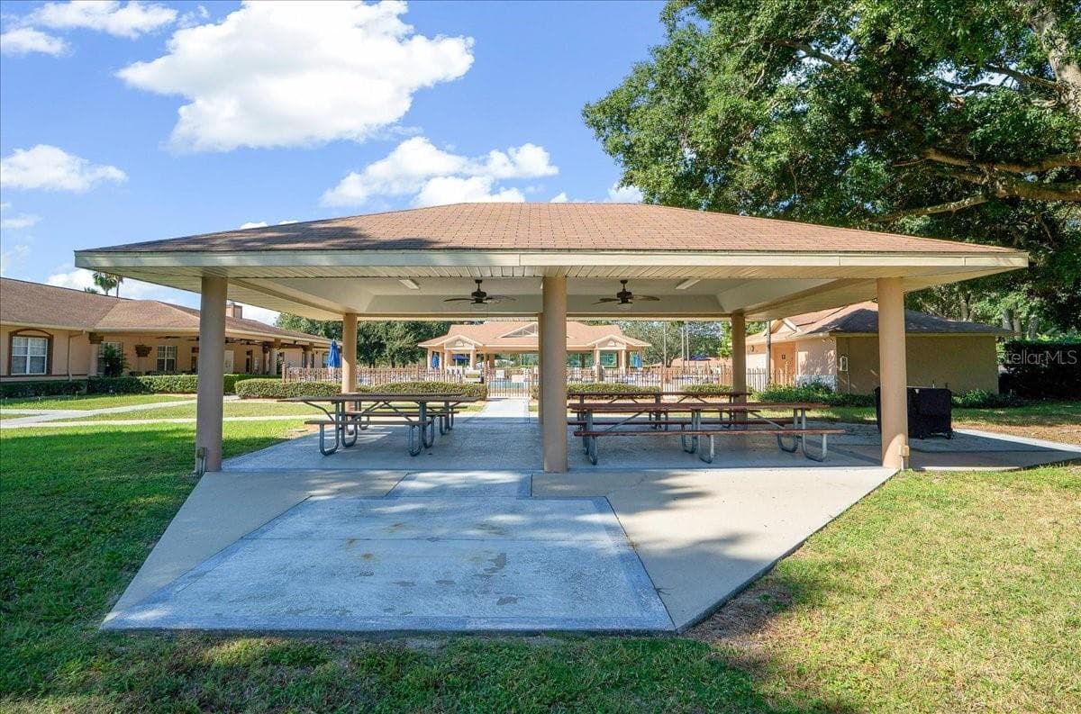 clubhouse - 9912 SW 61ST CT, OCALA