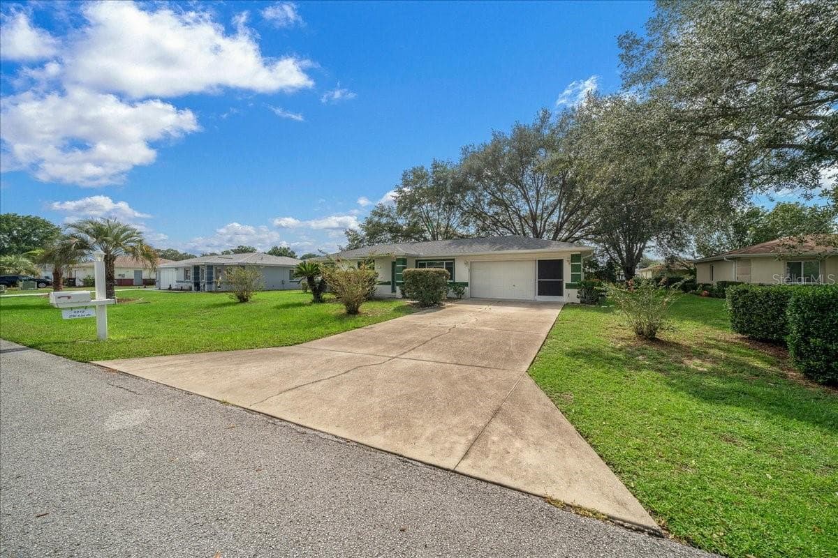 front of house - 9912 SW 61ST CT, OCALA