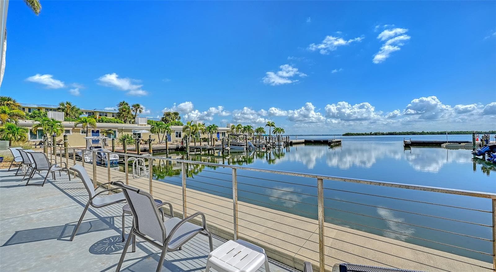 marina view outside clubhouse - 36 TWIN SHORES BLVD, LONGBOAT KEY