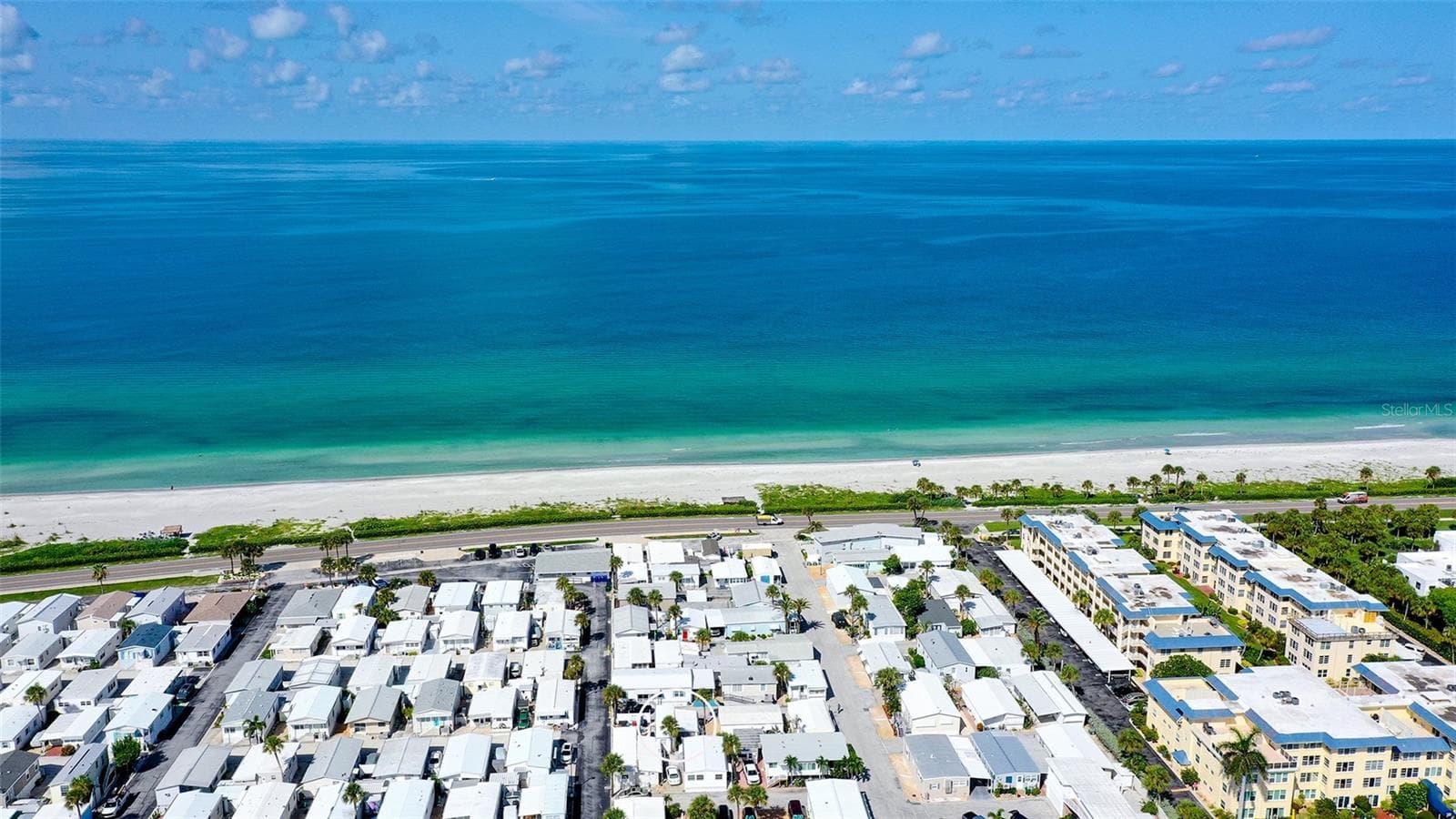 Gulf views - 36 TWIN SHORES BLVD, LONGBOAT KEY