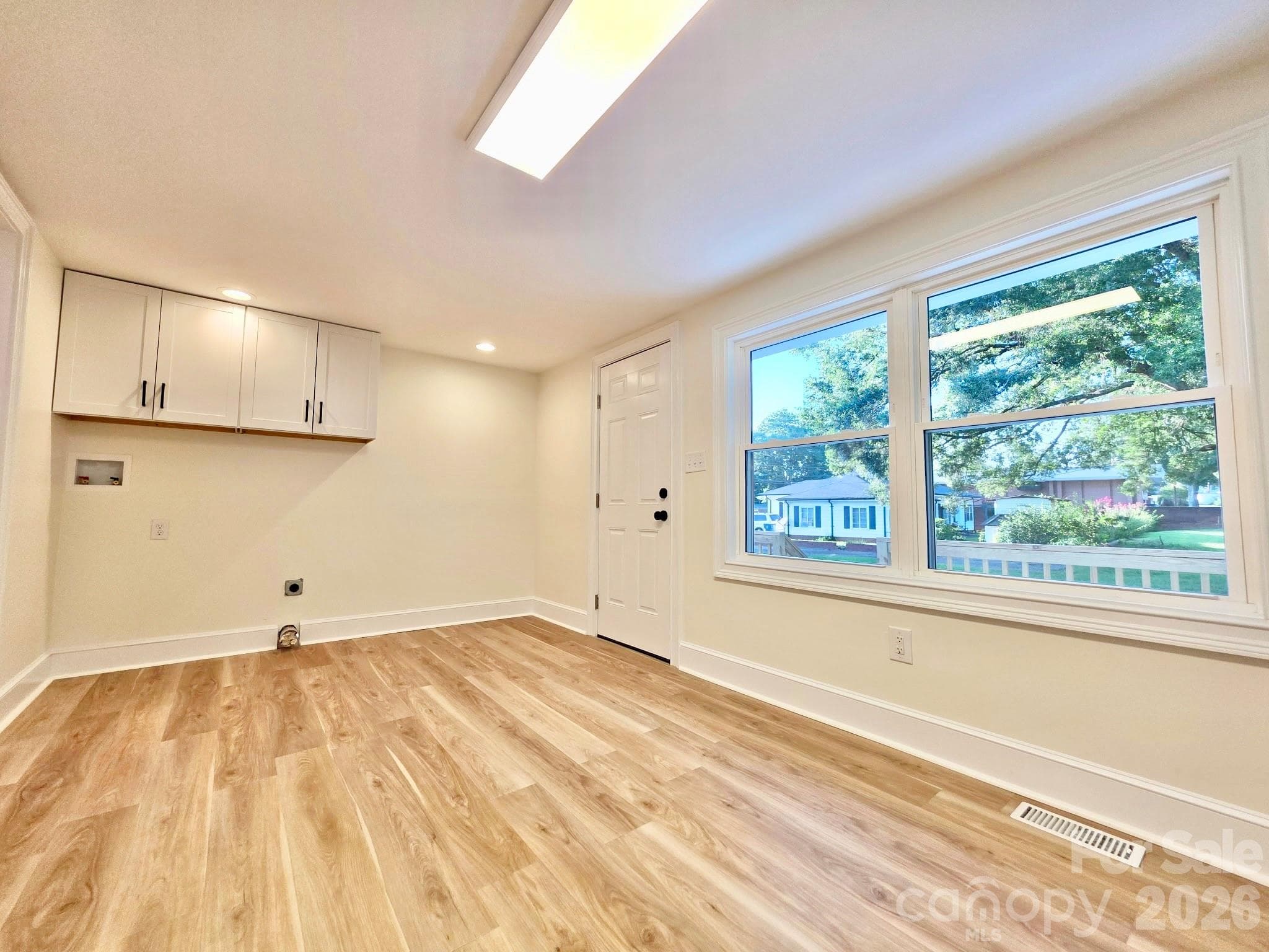 Single Family Residence at 264 3rd Avenue SW, Taylorsville, photo 24 of 36