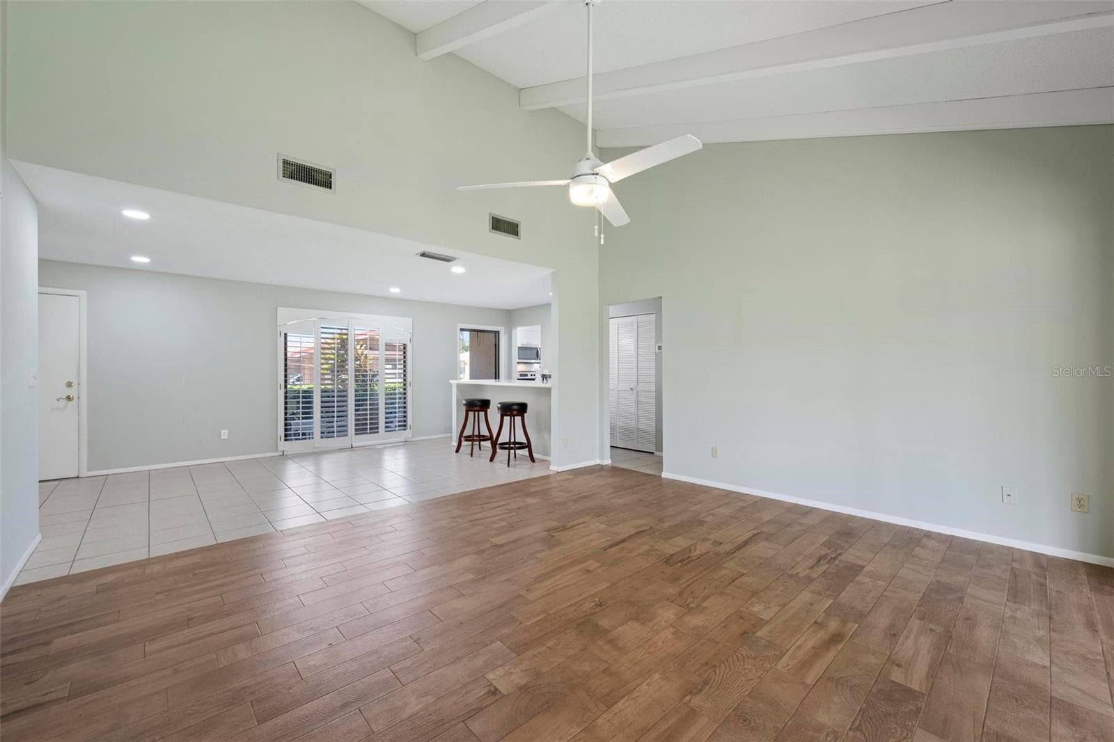 GREAT ROOM/DINETTE - 6246 DRAW LN #12, SARASOTA